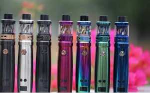 Cigarette électronique : attention aux infections buccales !