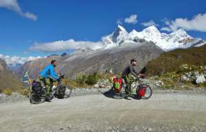 Planète - Nantes: Deux ans et 32.000 km à vélo (pour la bonne cause), ils bouclent leur incroyable défi