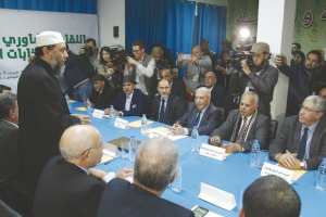 Algérie (Présidentielles) - 18 OPPOSANTS SE SONT RÉUNIS HIER CHEZ ABDALLAH DJABALLAH: “La rue nous impose la voie à suivre”