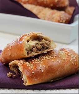 Buns à la viande hachée