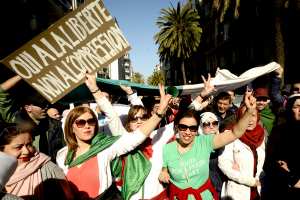 Algérie - Marches contre le 5e mandat: Une ambiance festive pour une journée historique