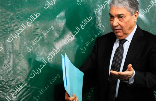 Algérie (Elections prèsidentielles) - D’AUTRES ACTEURS SERAIENT PRÉSENTS: Sommet de l’opposition, demain, chez Benflis