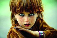 «Une terre, une famille»                                    Institu français d'Alger, exposition du Ohotographe Réza