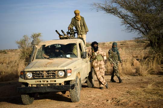 Deux responsables américains en éclaireurs à Alger                                    Alger et Washington se concertent sur la crise malienne