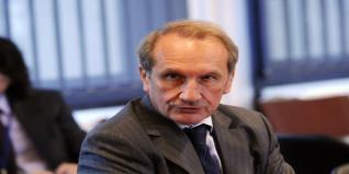 Geste hostile de Gérard Longuet à l'encontre de l'Algérie : la réprobation se poursuit en France