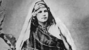 Les manuscrits d'Isabelle Eberhardt visibles pour la première fois à Genève