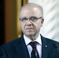 M. Medelci reçoit une délégation de l'ONG américaine NDI