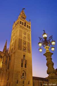 Ali de Gomara et la Giralda de la Mosquée de Séville