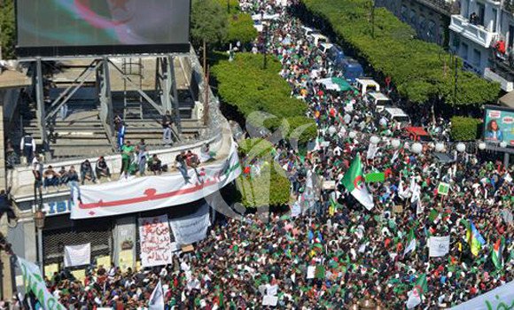 Des marches imposantes à Alger et dans d'autres wilayas pour le changement