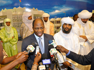 Crise malienne - Conciliabules à Ouagadougou et Alger avec un groupe islamiste armé