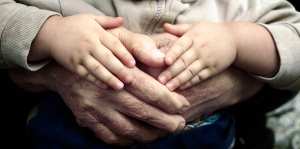 Pourquoi l’huile de nigelle peut soigner votre eczéma