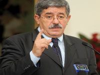 Ahmed Ouyahia au journal 'le Monde'                                    'L'Algérie défend l'intégrité territoriale du Mali'