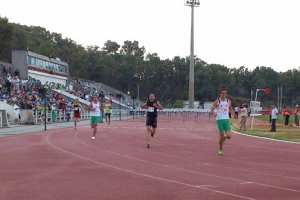 Athlétisme.. Championnat national du 10.000 mètres à Tlemcen