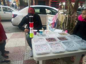 أساور الأسماء  حرفة جديدة تدخل الجزائر من بوابة تلمسان