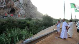 افتحوا الحدود الجزائرية ـ المغربية رجاء