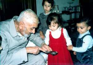 المرشد عمر التلمسانى يحاور «السادات»