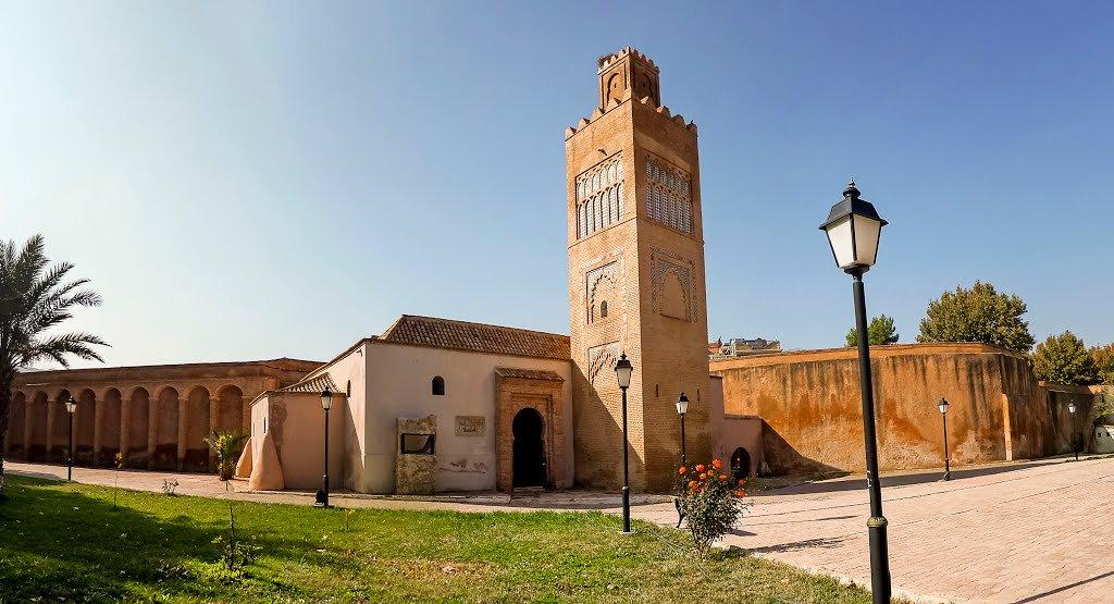 HISTOIRE DE TLEMCEN, DEPUIS LA CONQUETE  MUSULMANE JUSQU'A L'ETABLISSEMENT  DE LA DYNASTIE ABDELOUADITE
