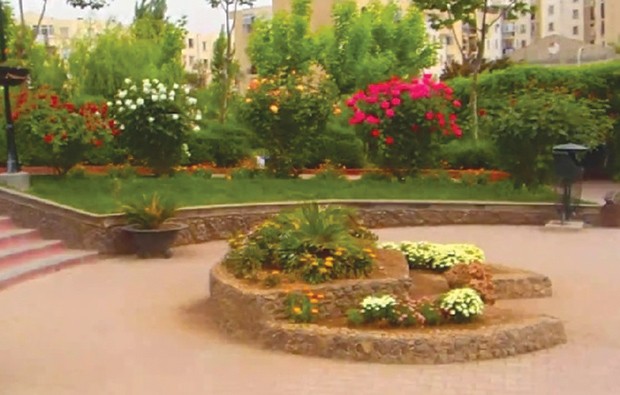 UNE DÉCISION INCOMPRÉHENSIBLE:  Les jardins de Sétif fermés le jour