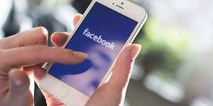 Contre-révolution en Algérie : La diaspora algérienne au Canada saisit Facebook