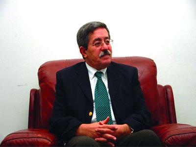 Ahmed Ouyahia hôte du FCE aujourd'hui à El Aurassi                                    Programmes économiques des partis politiques