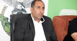 Constantine (football) - CS Constantine: Yacine Bezzaz pour remplacer Arama