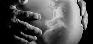 ما هي علامات موت الجنين