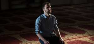 كيف نخشع في صلاتنا