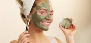 كيف أعتني ببشرتي الدهنية