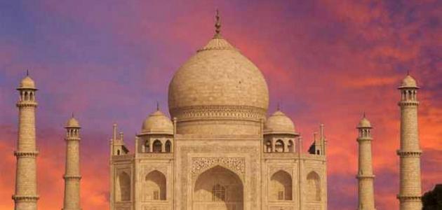 أين يوجد ضريح تاج محل