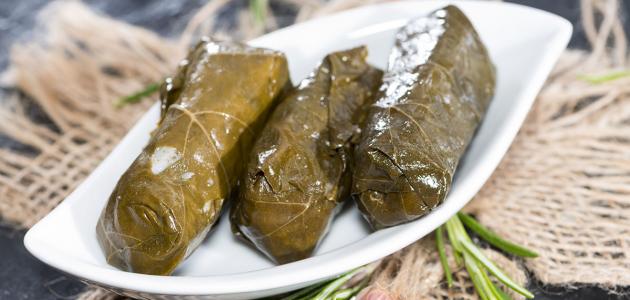 طريقة عمل ورق العنب اللبناني