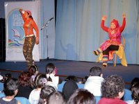 Une standing-ovation pour des enfants comédiens Le théâtre « Ithren » de Tizi-Ouzou à Alger