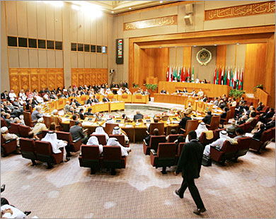 الجامعة العربية تدين بشدة التفجير الإرهابي وسط العاصمة السورية                                    أودى بحياة العشرات من المدنيين