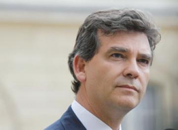 Téléphonie mobile, Poste et fibre optique : Des chantiers «concrets» selon Montebourg