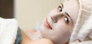 وصفات طبيعية لتبييض الوجه بسرعة