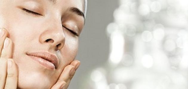 نصائح للعناية بالبشرة الدهنية