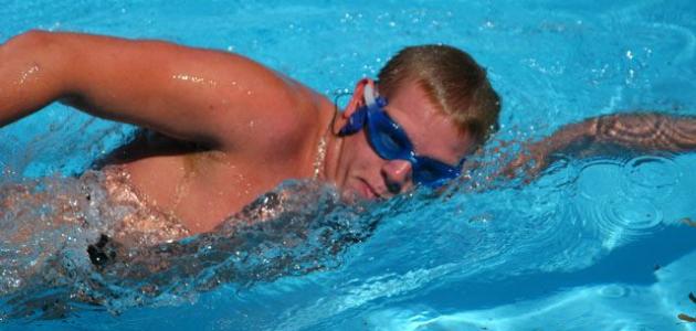 كيفية تعلم سباحة
