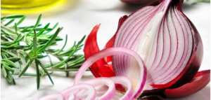 فوائد البصل النيء