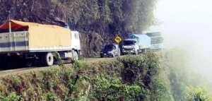 أخطر 10 طرق في العالم