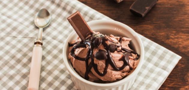 طريقة عمل الآيس كريم بطريقة سهلة جداً