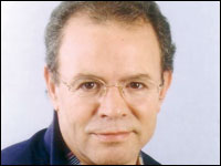 Biographie de Akli Kebaïli