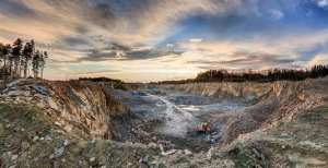 Edgar Morin :  La croissance exponentielle tend vers l’explosion