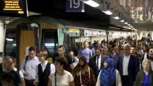 Planète - Le Royaume-Uni renationalise une partie de ses lignes ferroviaires