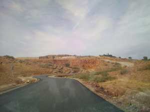 Fermées par des habitants entre Chlef et Aïn Defla: L’arrêt de 30 carrières d’agrégats paralyse les chantiers de réalisation