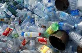 Le recyclage des bouteilles en plastique en plein essor à Oran
