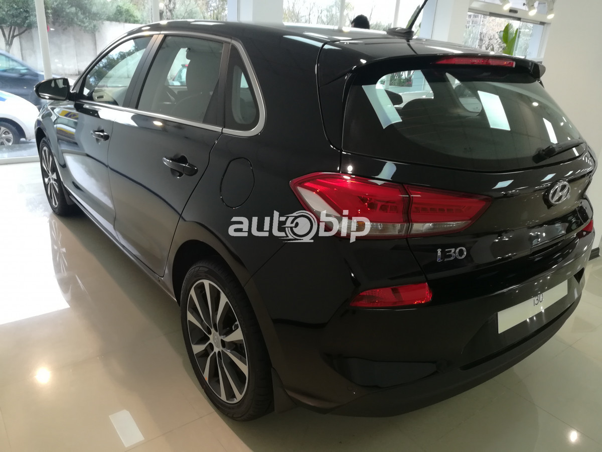 Hyundai I30 BVA disponible chez Cima Motors Réghaia