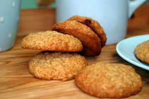 طريقة عمل بسكويت القرفة اللذيذ…سهلة و مجربة