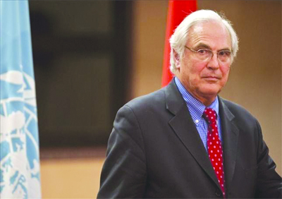 Ross appelé à promouvoir la force du droit international