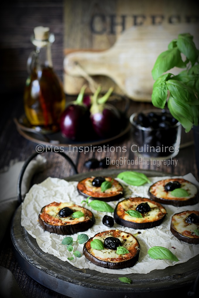 Aubergines au four, aubergine façon pizza (tomate-Mozzarella)