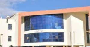 دحمون أكد على تعزيز شبكة التكوين بمنشآت جديدة المدرسة الوطنية لمهندسي المدينة بتلمسان قطب لتكوين الإطارات