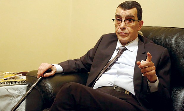 Algérie - ME MECHRI ALERTE SUR L’ÉTAT DE SANTÉ DE SON CLIENT INCARCÉRÉ À EL-HARRACH: “Gravement malade, Benhadid ne peut plus bouger”